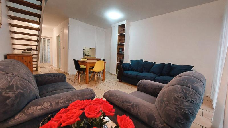 2 Bedroom Property for Sale in La Rochelle Western Cape